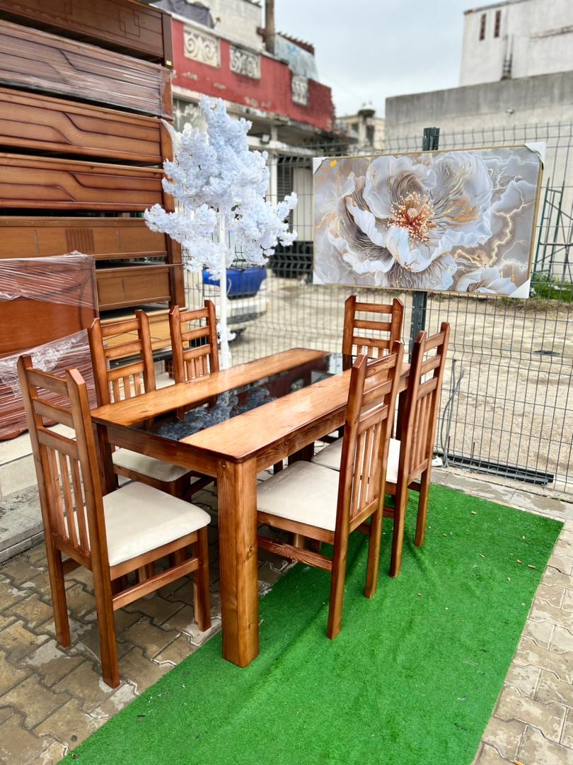 طاولة موديل 2026